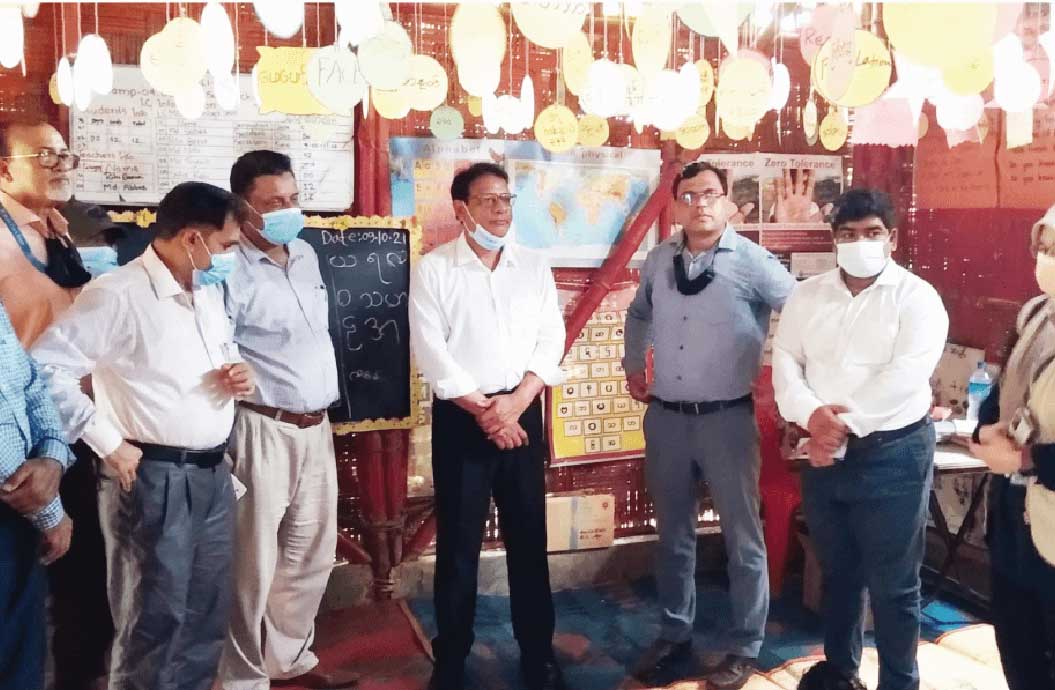 Secretary of Primary & Mass Education Ministry visited Child Learning Center